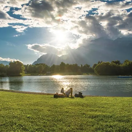 Big Wilten With Free Parking- And Peaceful Appartement