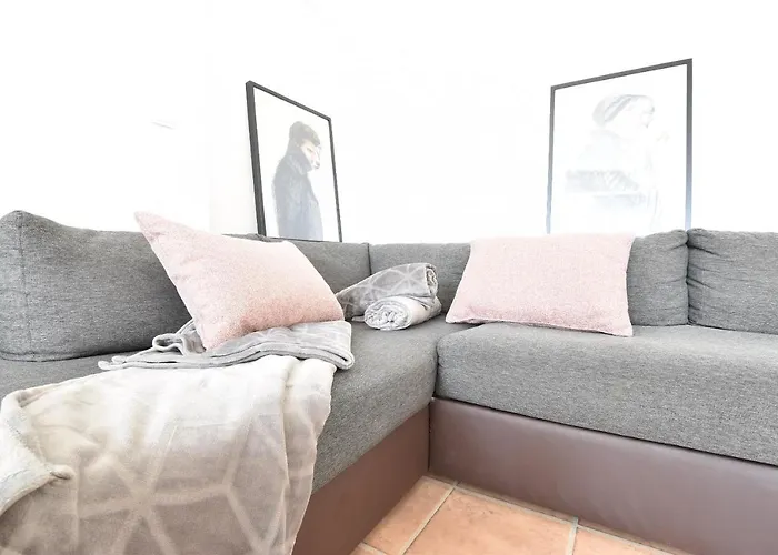 דירה Big Wilten With Free Parking- And Peaceful