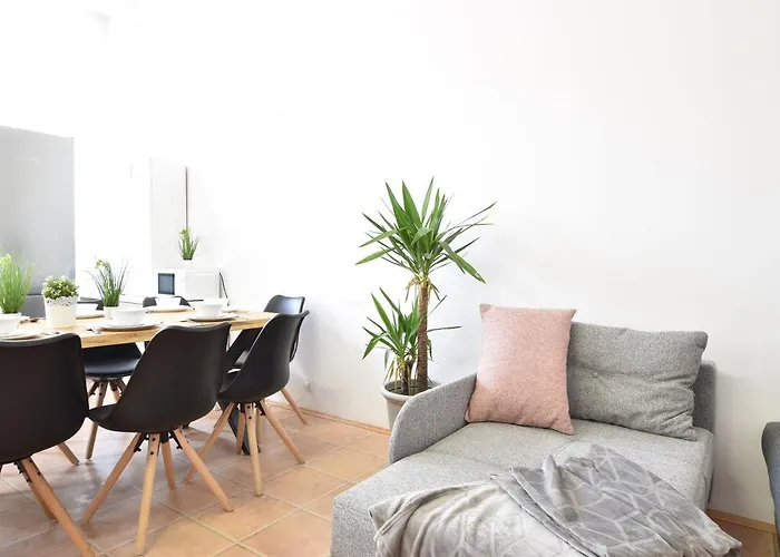 Apartamento Big Wilten With Free Parking- And Peaceful *